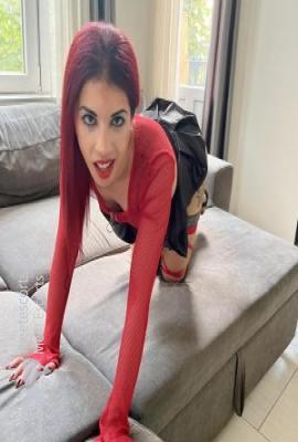 Shana Grimoire pornstar escort  Escort Berlin